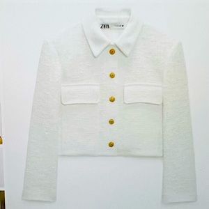 Zara white  textured tweed cropped jacket with gold buttons size small.